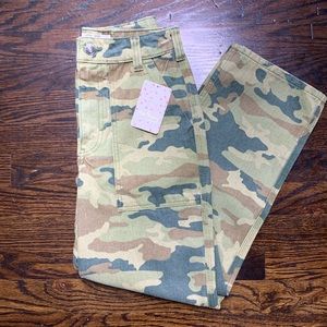 Free people remy camo crop pants